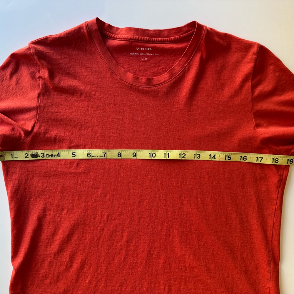Vince essential Pima cotton crew neck T-shirt (L, vermillion) - has flaw - Picture 4 of 10